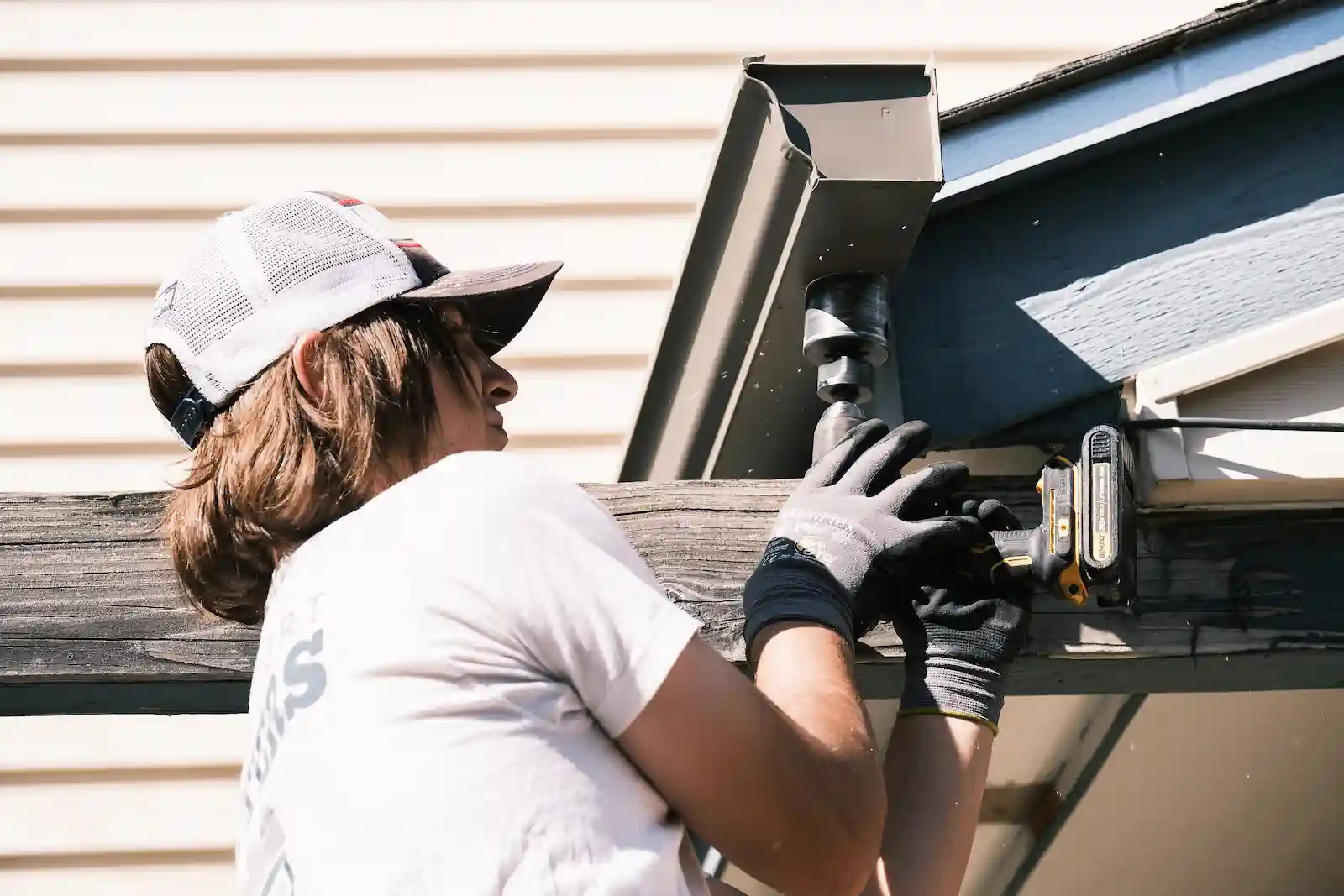 Seamless gutter installation in Denver